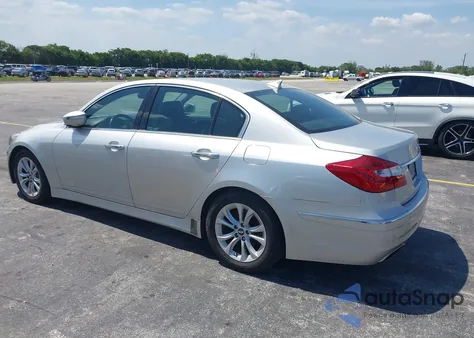 2013 Hyundai Genesis 3.8 из США, поврежденный, VIN KMHGC4DD0DU249905